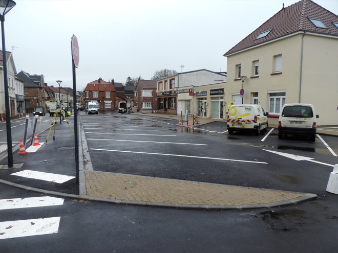 AMÉNAGEMENT DE LA PLACE DU MARCHÉ Image 1