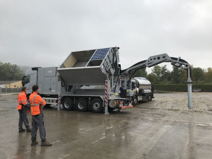 Investissement : livraison de la nouvelle aspiratrice d'EBTP