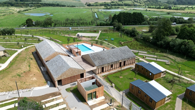 Construction d'un équipement d’hôtellerie de plein-air Image 1