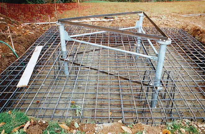 Massif et fûts pour un pylone de mesure d’éolienne Image 1