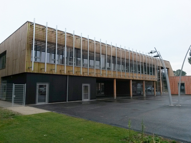Groupe scolaire des bords de Somme Image 1