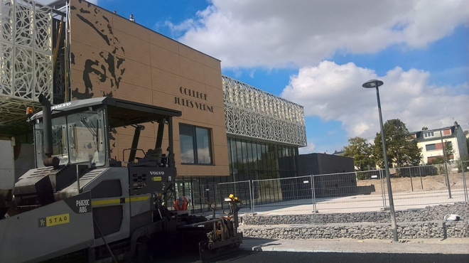 Collège Jules Verne Image 1